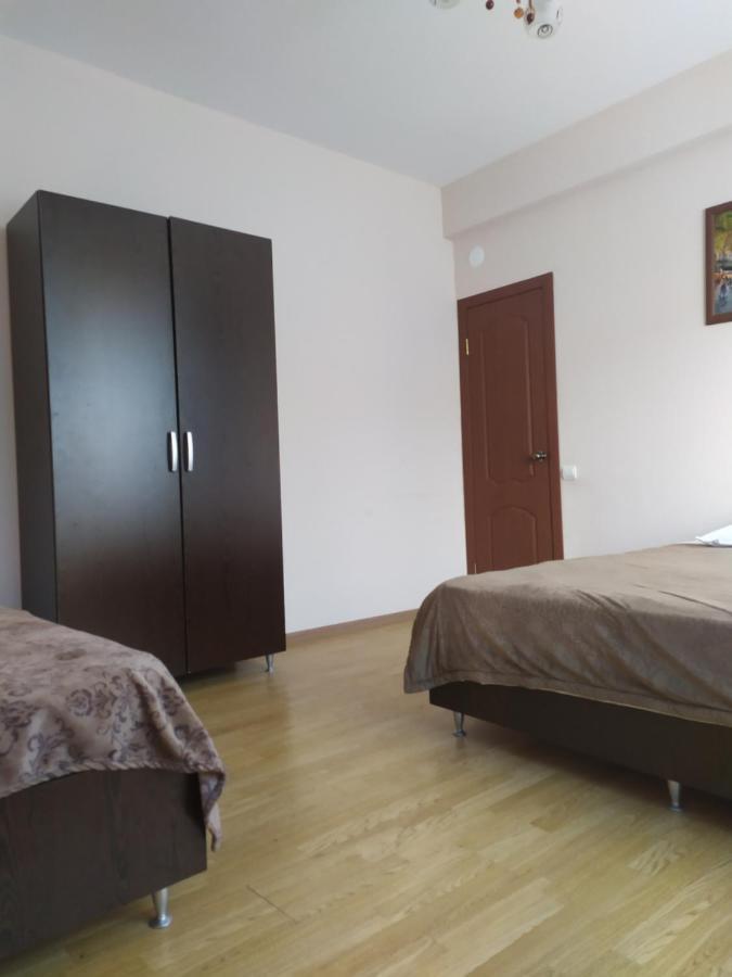 Guest House Zvanba Gagra Esterno foto