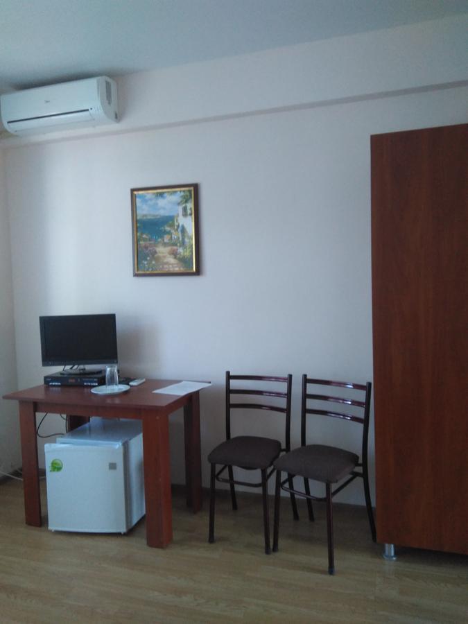 Guest House Zvanba Gagra Esterno foto