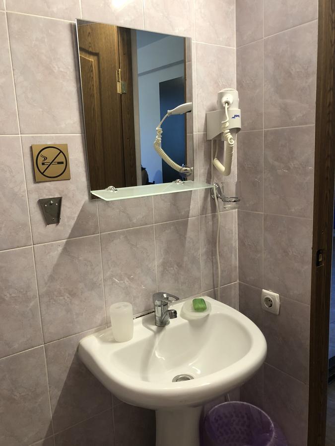 Guest House Zvanba Gagra Esterno foto